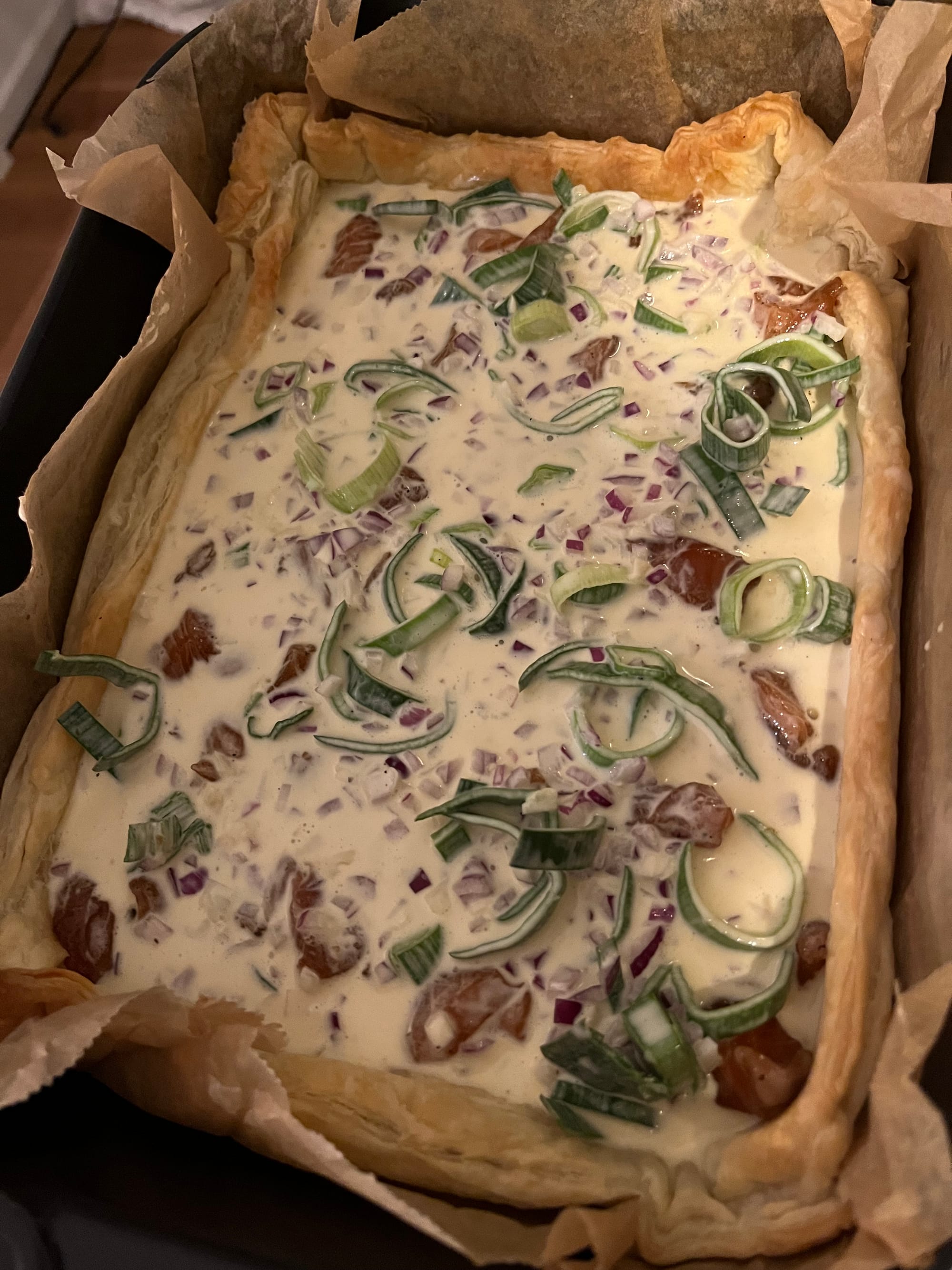 Lachs-Quiche mit Lauch und Birne